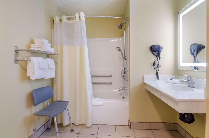Americas Best Value Inn & Suites Independence Va image