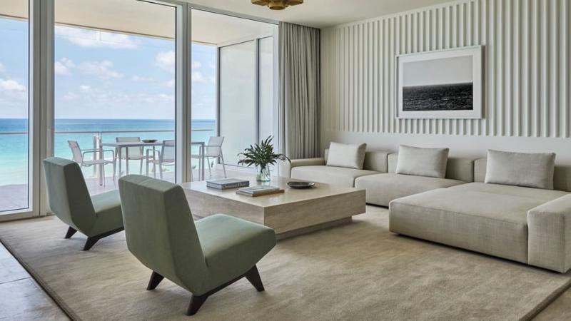 Four Seasons Hotel At Surf Club Surfside Florida image