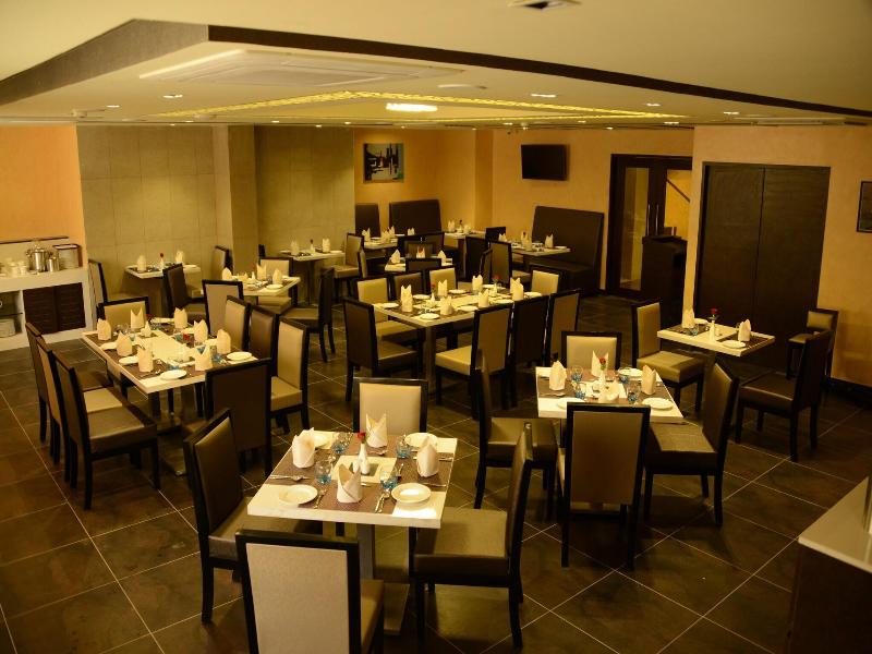 Blu Iris Hotel image