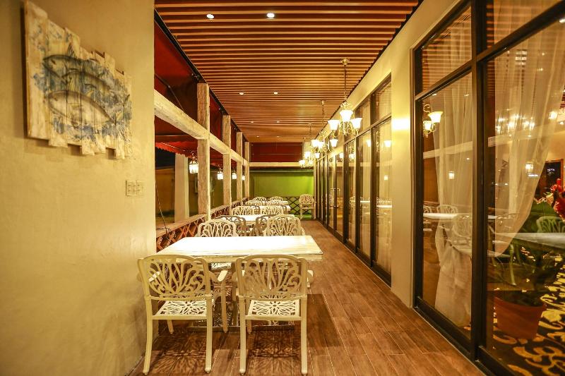 Star Sands Hotel