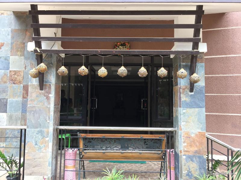 Coron Visitors Hotel