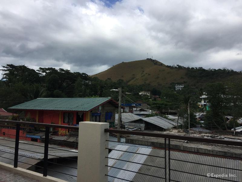 Coron Visitors Hotel