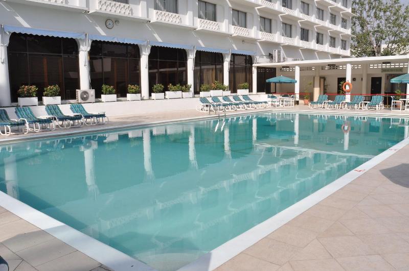 Pearl Continental Lahore image