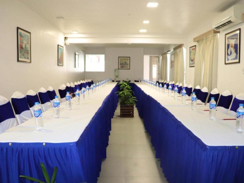 Niko Hotel image