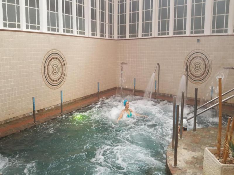 Gran Hotel Balneario De Lierganes image