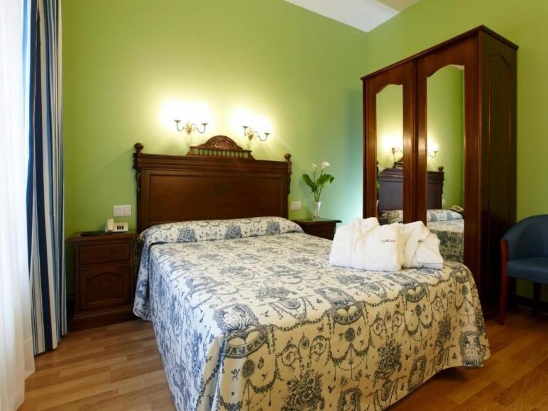 Gran Hotel Balneario De Lierganes image