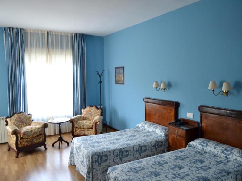 Gran Hotel Balneario De Lierganes image