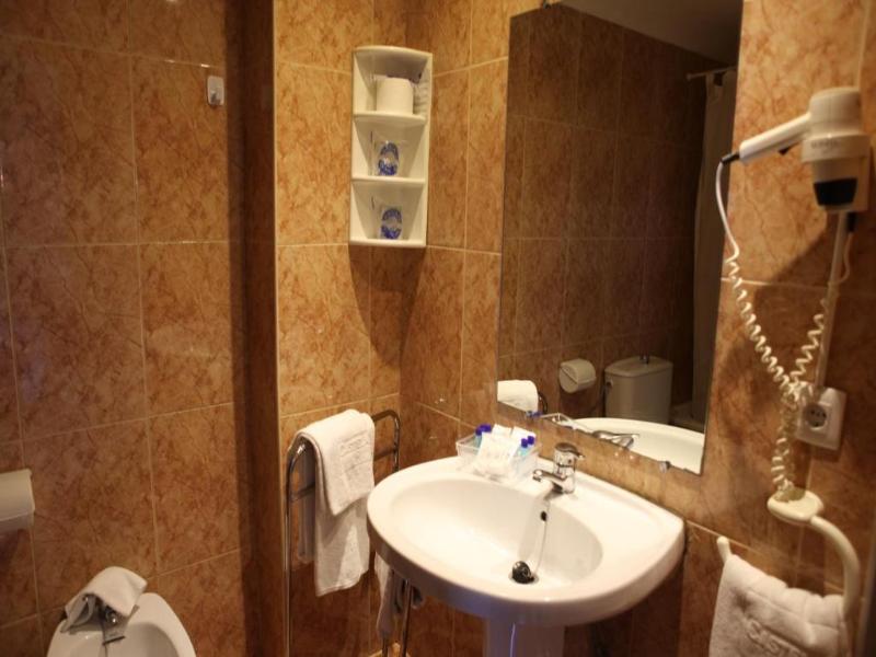 Gran Hotel Balneario De Lierganes image