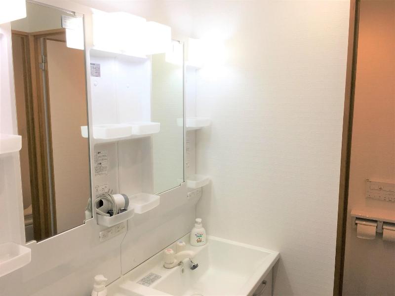 Kagoshima Little Asia Guest House image