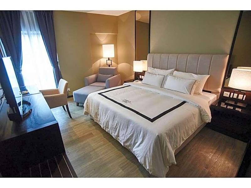 Corsica Hotel image