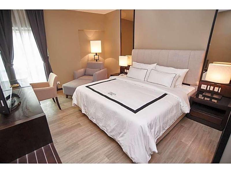 Corsica Hotel image