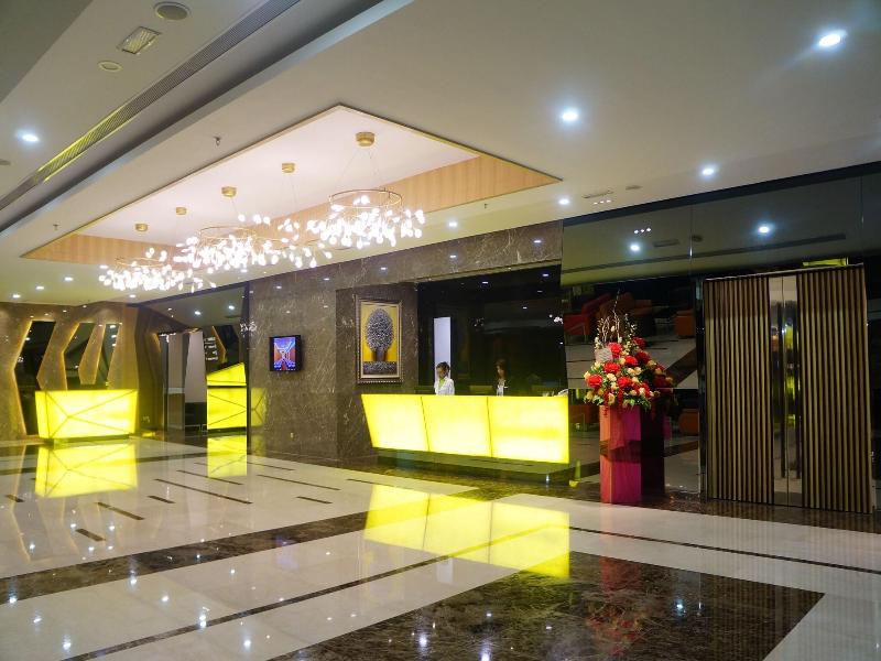 Greens Hotel Suites