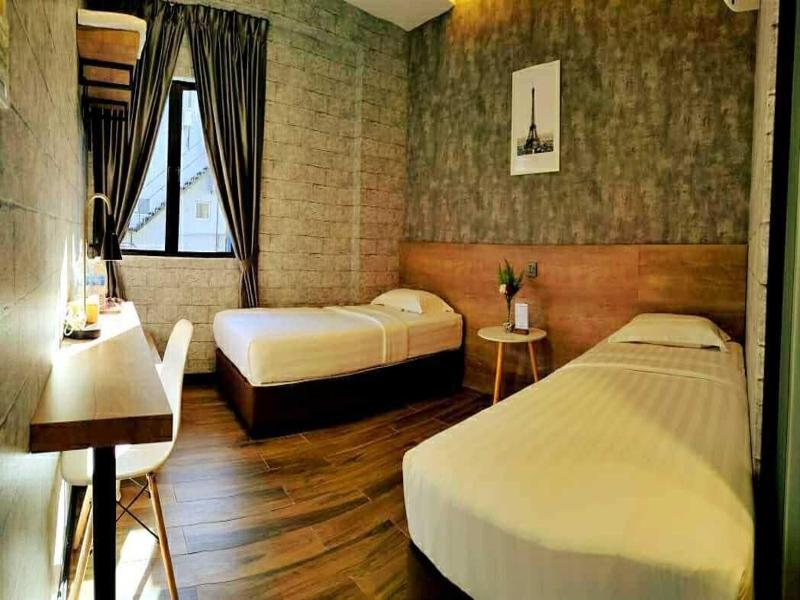 Cube Bed Station Hostel