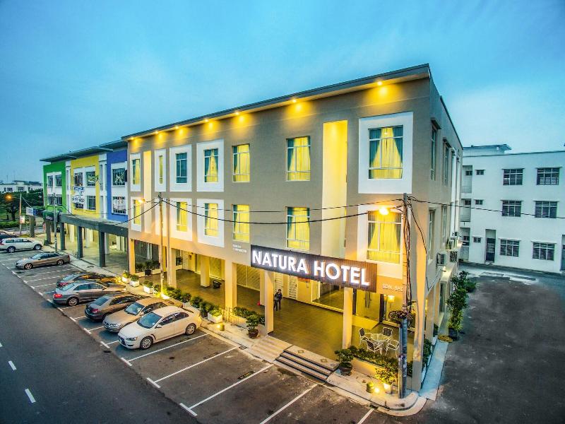 Natura Hotel image