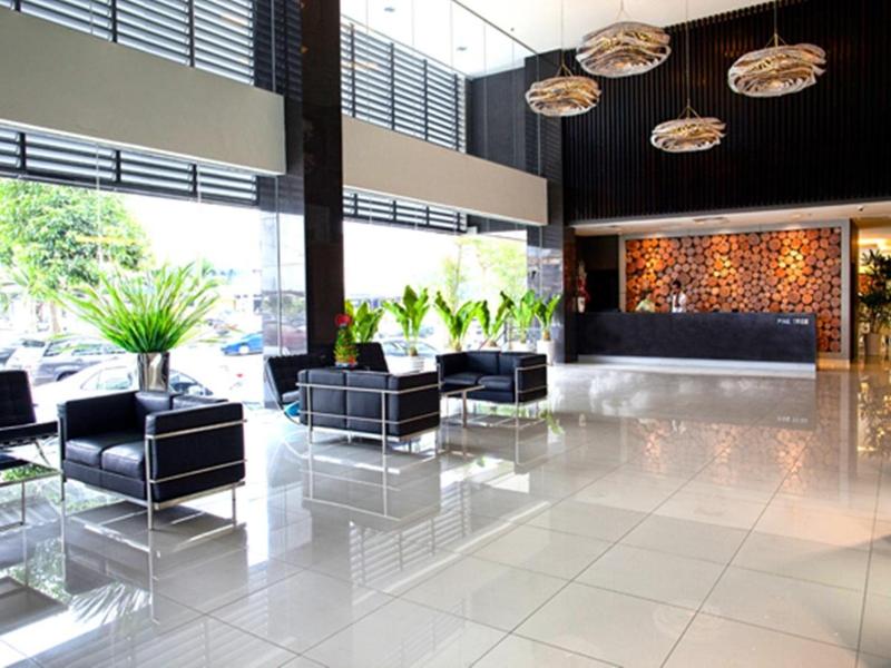 Pinetree Hotel image