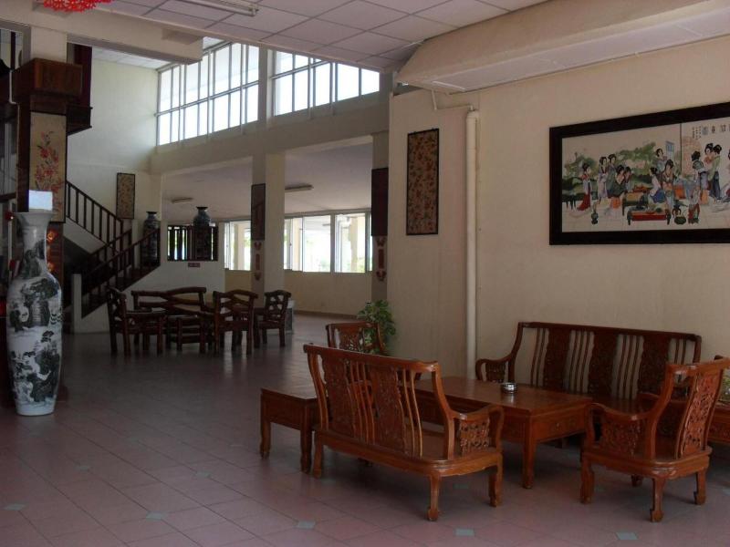 K T Beach Resort
