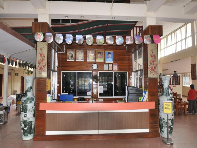 K T Beach Resort