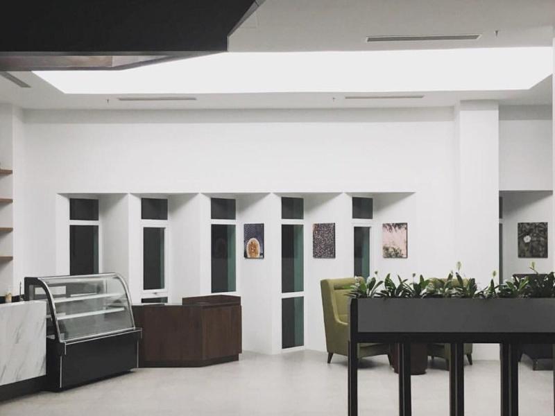 Wyne Hotel image