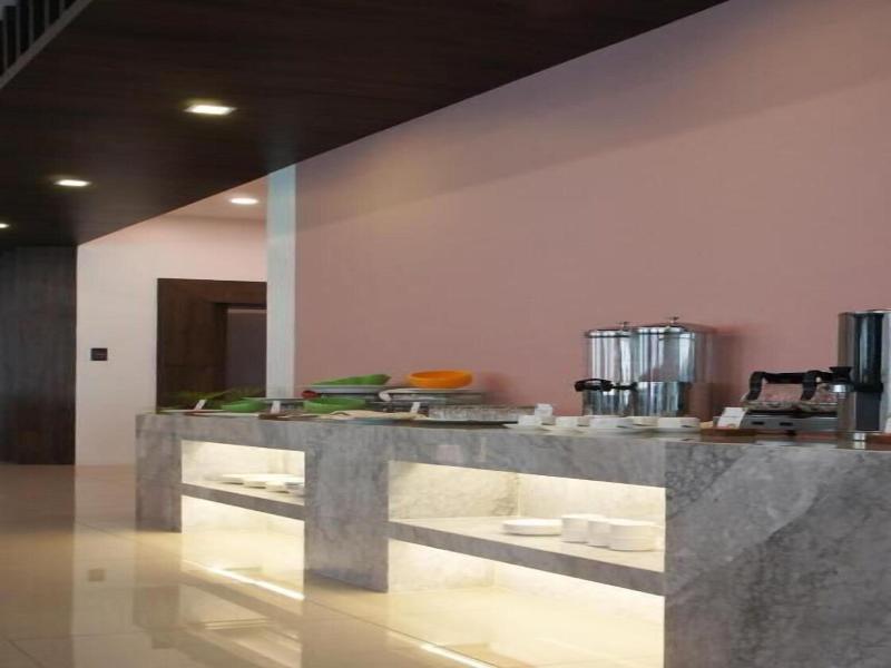 Wyne Hotel image