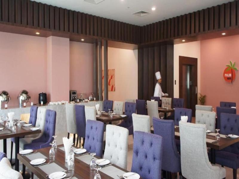 Wyne Hotel image