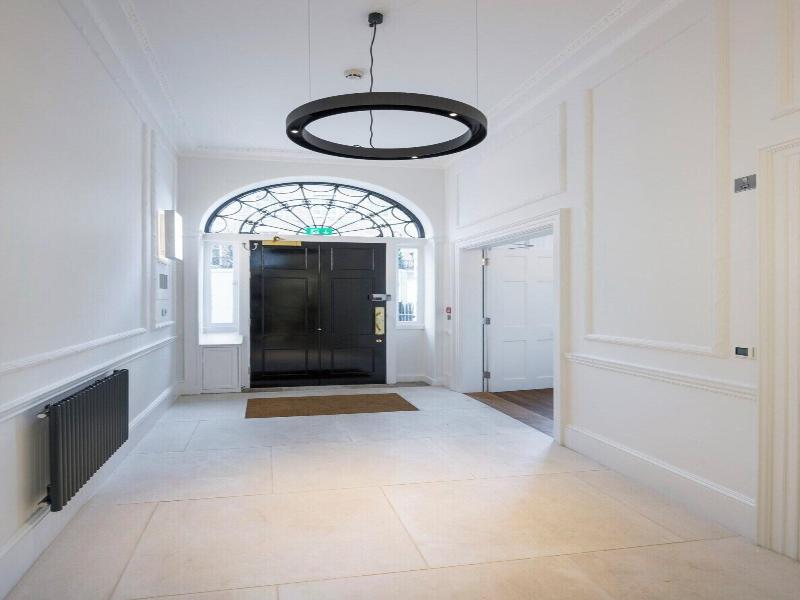 Z Hotel At Gloucester Place image
