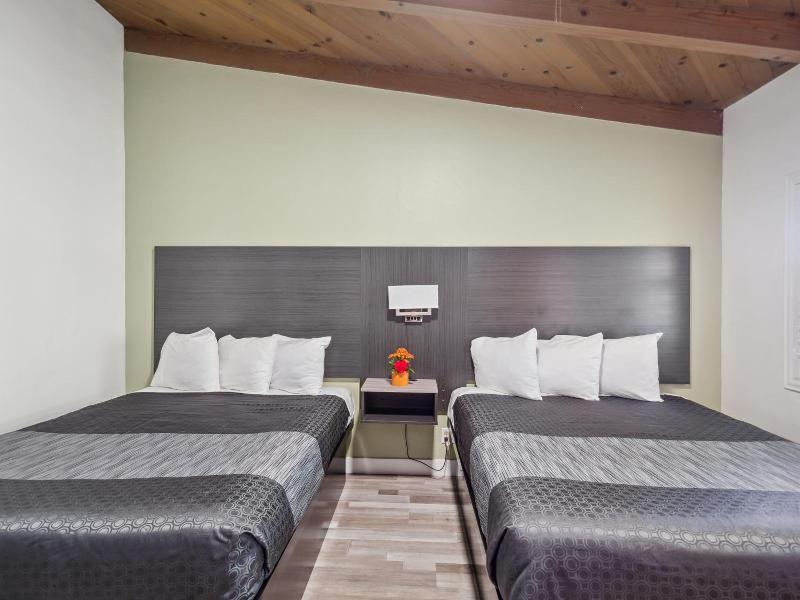 Discovery Inn Monterey image