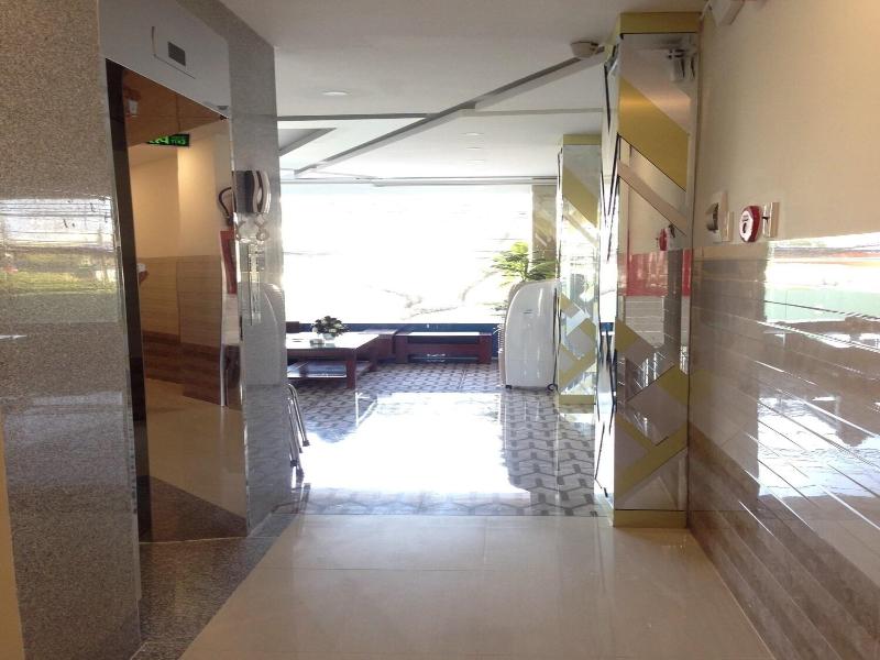 Thien Cac 2 Hotel image