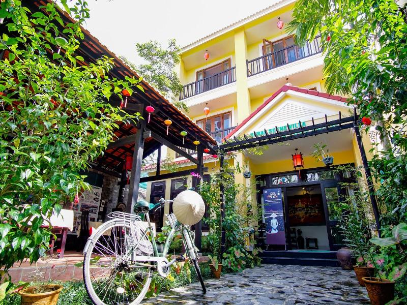 Rural Scence Villa image