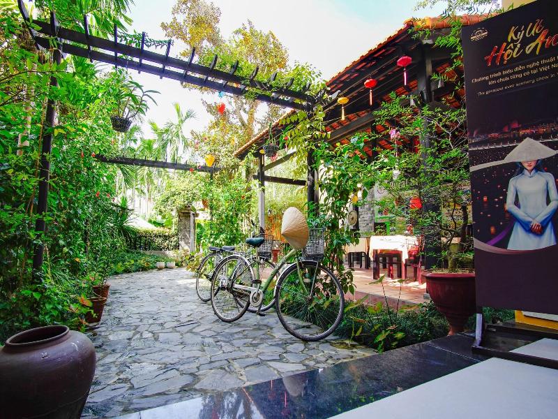 Rural Scence Villa image