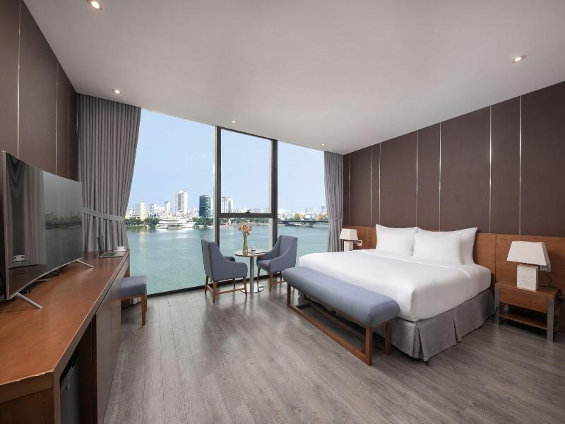 Avora Hotel image