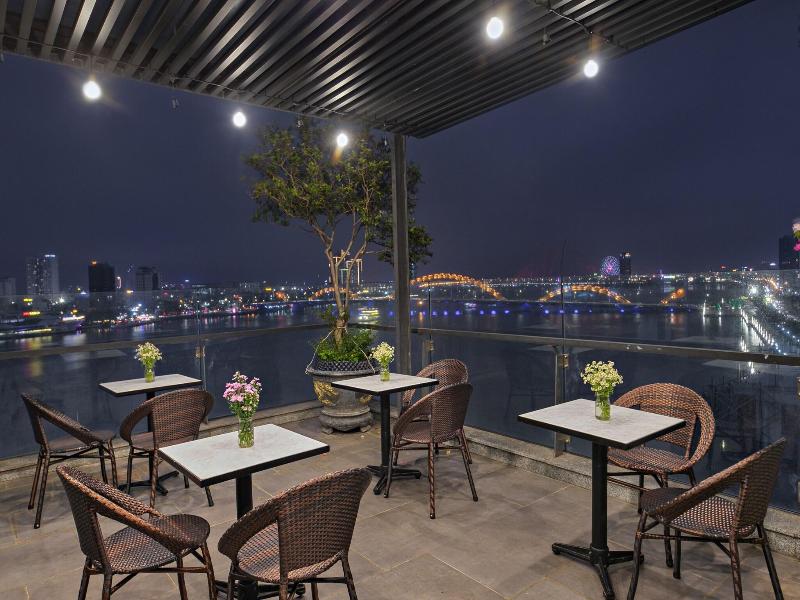Avora Hotel image