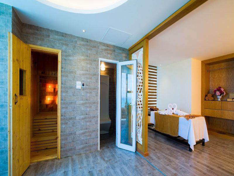 Muong Thanh Luxury Da Nang Hotel image