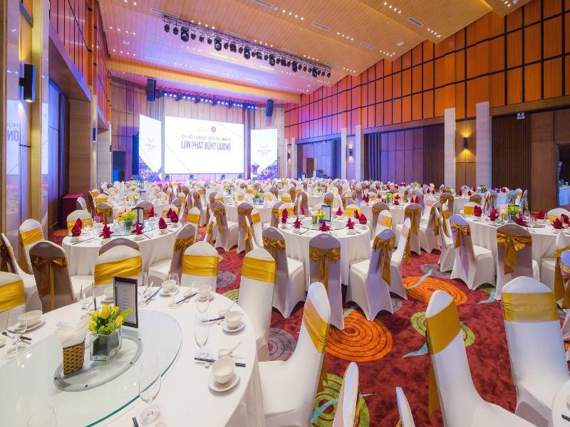 Muong Thanh Luxury Da Nang Hotel image