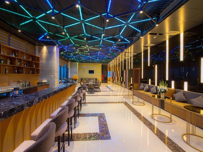 Muong Thanh Luxury Da Nang Hotel image