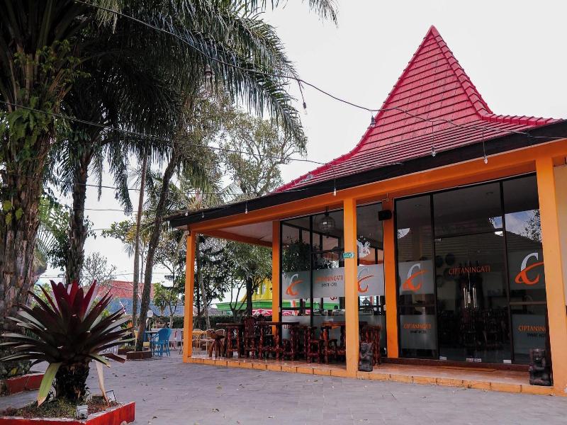 Ciptaningati Hotel image
