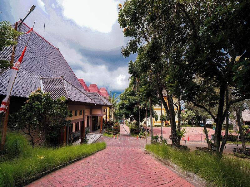 Ciptaningati Hotel image