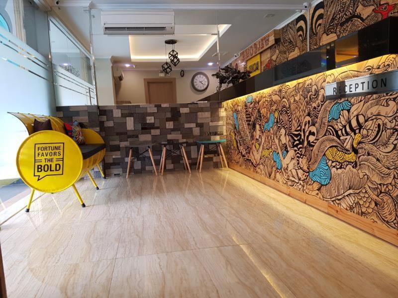 Bold Hotel Jakarta image