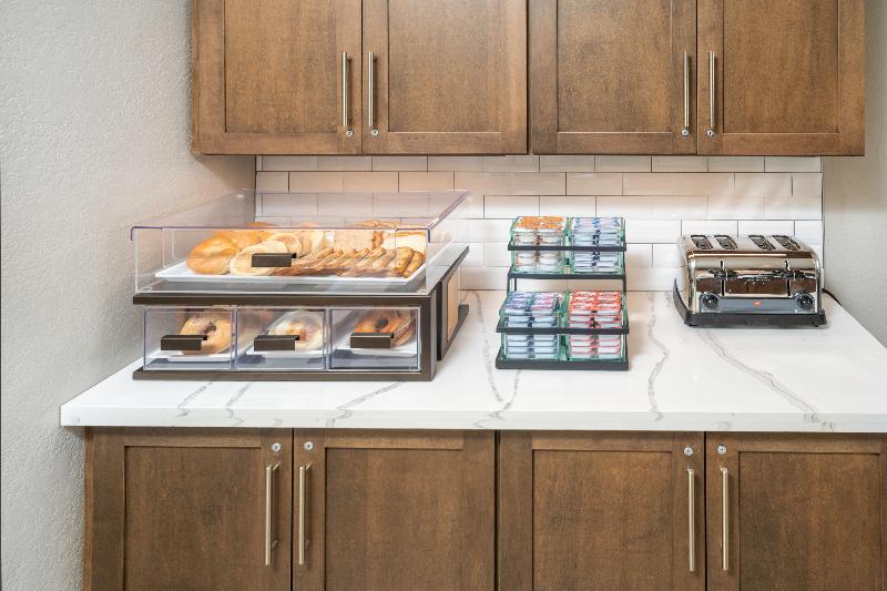 Staybridge Suites Florence – Cincinnati South image