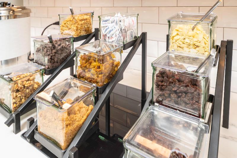 Staybridge Suites Florence – Cincinnati South image