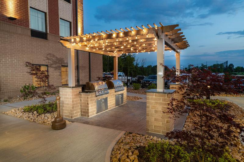 Staybridge Suites Florence – Cincinnati South image