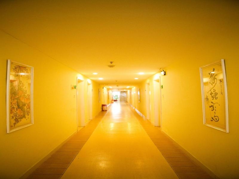 GREEN OASIS HOTEL image