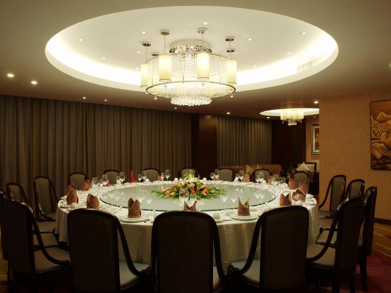 Yiwu Shinsun International Hotel image