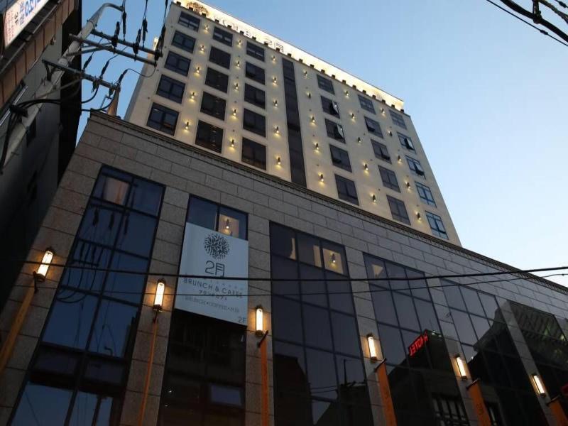 Hotel February Dong Seong Ro image