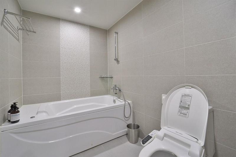 Busan Nampodong Platinum Hotel image