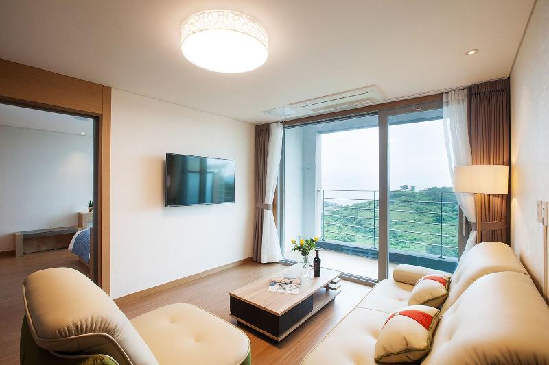 You Us Hotel image