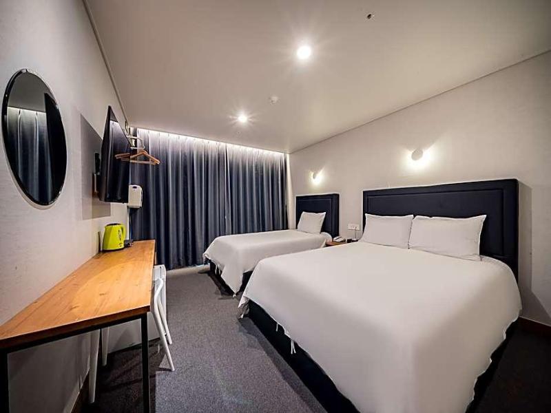Seopjikoji Sunrise hotel image