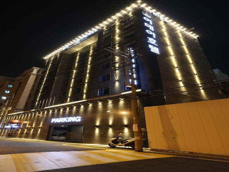 Leidea Hotel Busan Station image