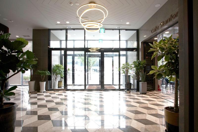 Stanford Inn Busan image