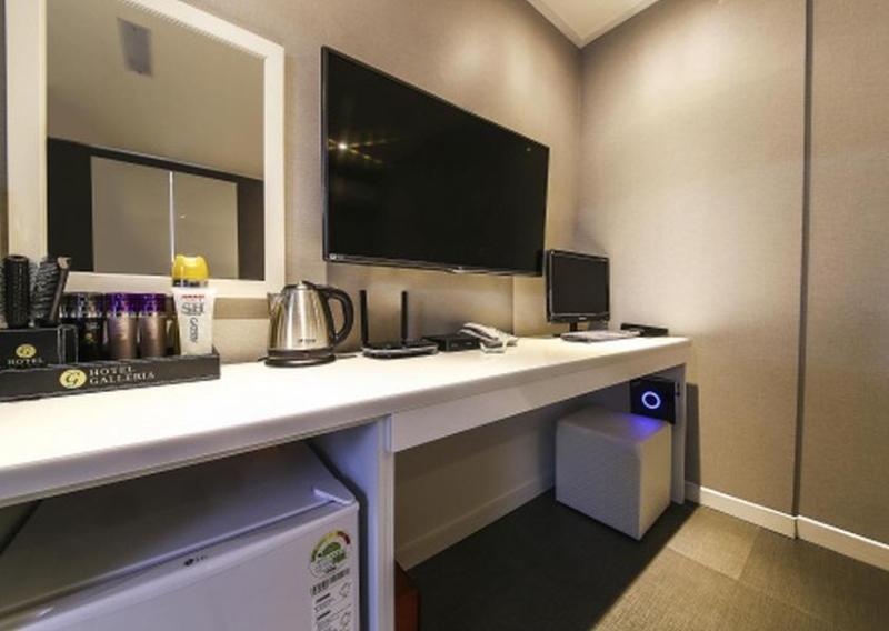 Suwon Galleria Hotel image