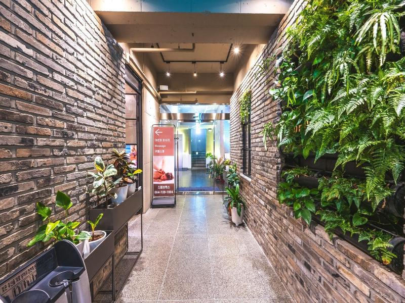 Jeju Bricks Hotel